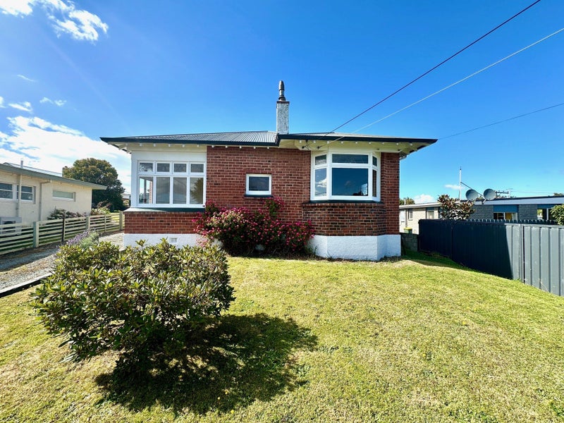 201 Clyde Street, Balclutha, Balclutha - Carousel 2