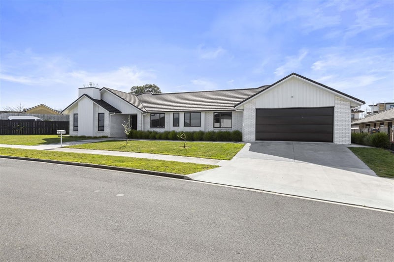 52 Sylvester Crescent, Flagstaff, Hamilton - Carousel 22