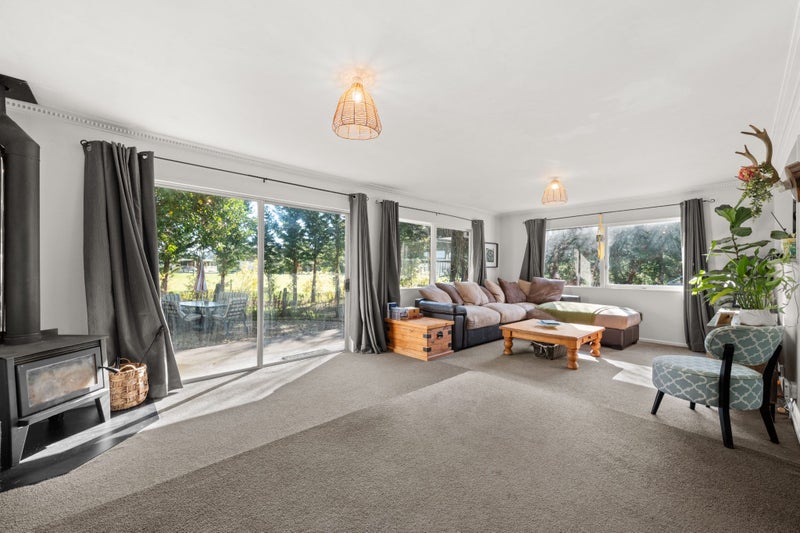 45 Oak Street, Masterton - Carousel 2