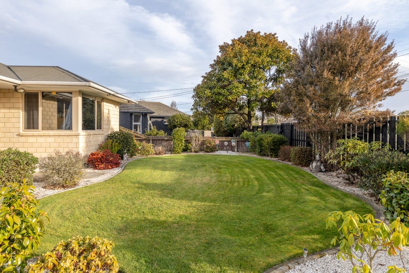 16 Emlyn Place, Avondale, Christchurch - Carousel 2
