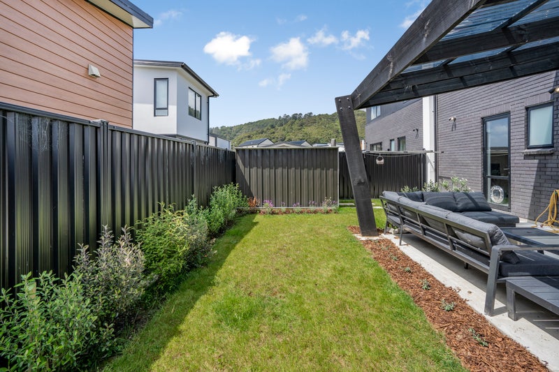 19 Aston Crescent, Wallaceville, Upper Hutt - Carousel 18