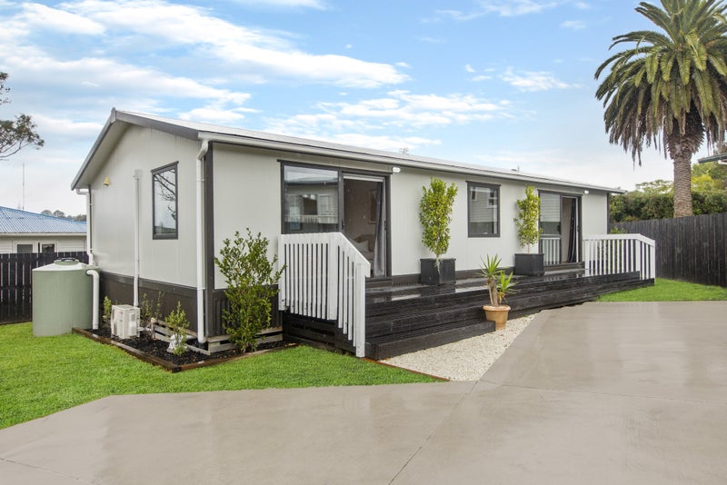 49A Fairclough Road, Beach Haven, Auckland - Carousel 2
