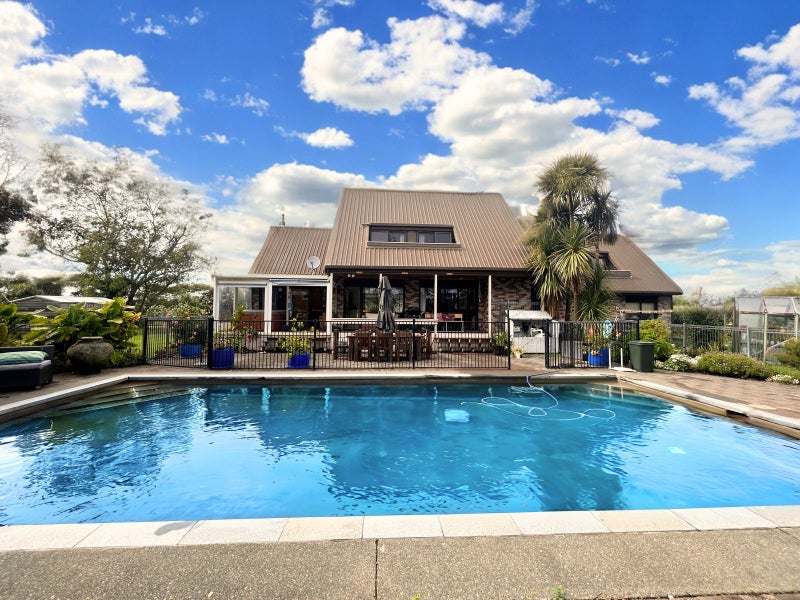 635 Wainui Road, Wainui, Gisborne - Carousel 1