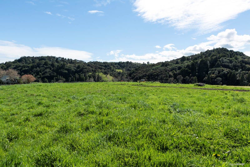 296 Whitford Road, WHITFORD, MANUREWA - Carousel 9