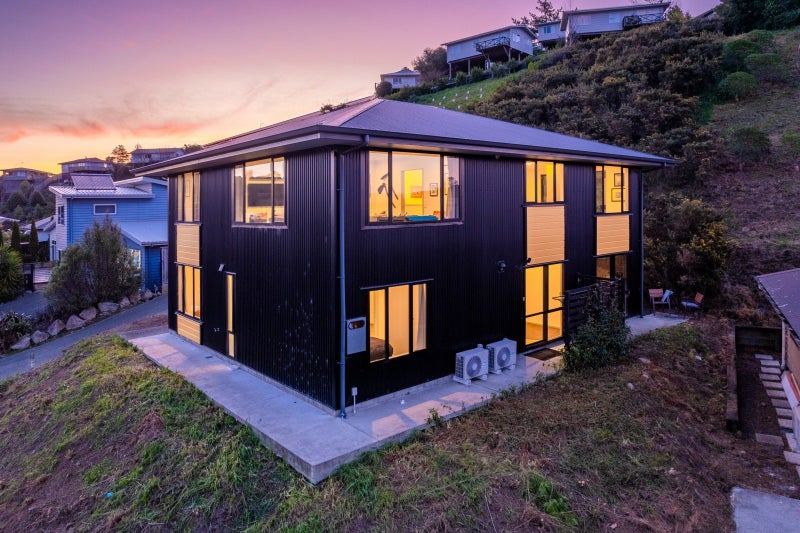 45 Saint Lawrence Street, Toi Toi, Nelson - Carousel 2