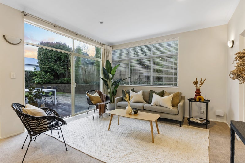 98 Brian Crescent, Stanmore Bay, Whangaparaoa - Carousel 2