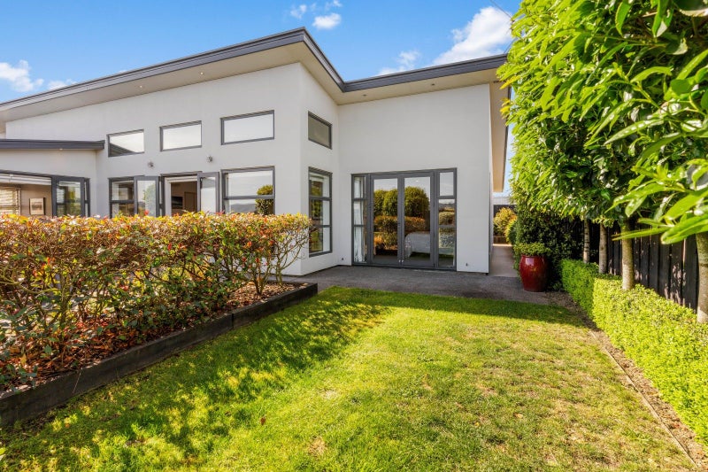 1 Hilltop Crescent, Corstorphine, Dunedin - Carousel 1