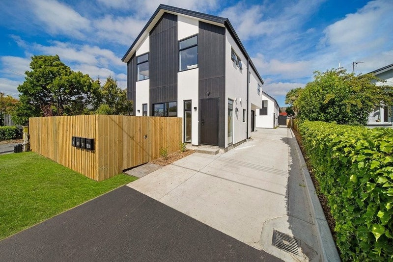 2/14 Croydon Street, Sydenham, Christchurch - Carousel 2