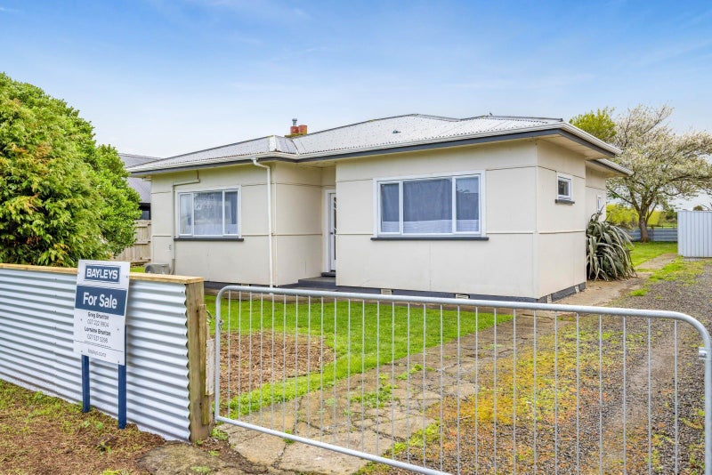35 Mawhitiwhiti Road, Normanby, Hawera - Carousel 1