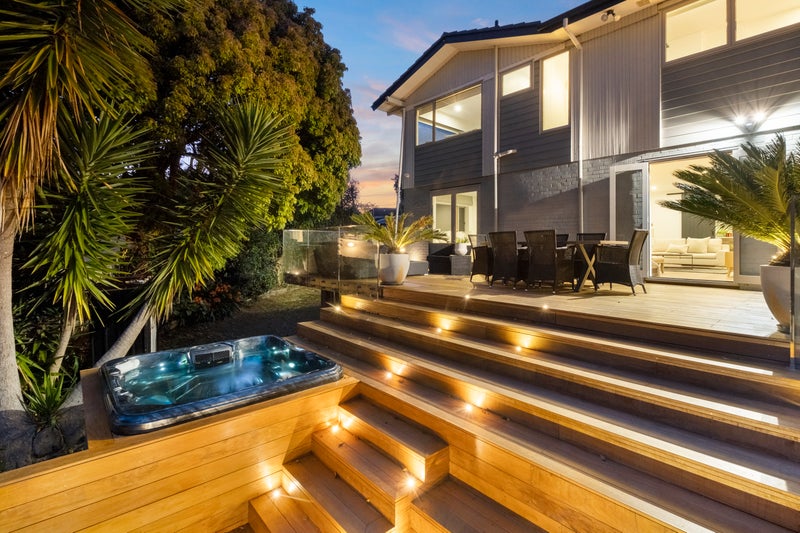 23 Glenfern Road, Mellons Bay, Auckland - Carousel 2