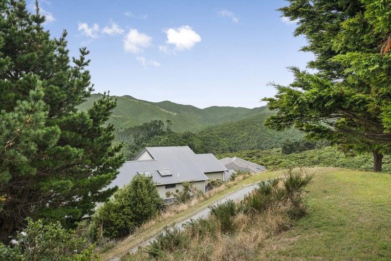 1/169 Maungaraki Road, Korokoro, Lower Hutt - Carousel 20