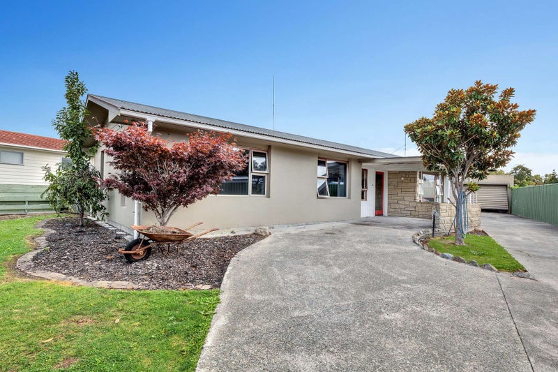 34 John F Kennedy Drive, Milson, Palmerston North - Carousel 1