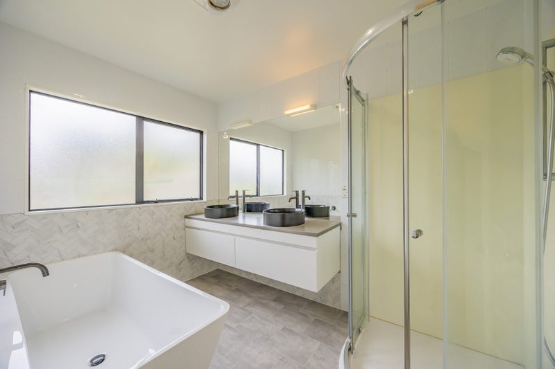 5 Egret Court, Unsworth Heights, Auckland - Carousel 19