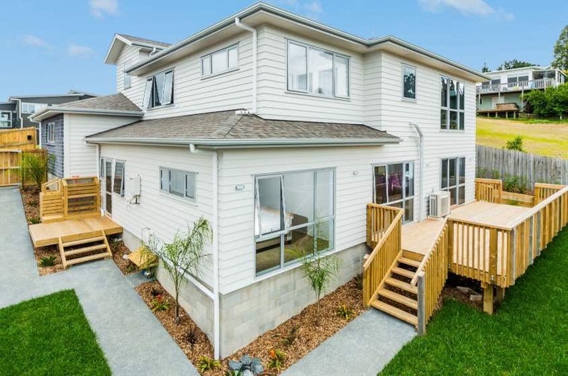 8 Namsan Close, Fairview Heights, Auckland - Carousel 19