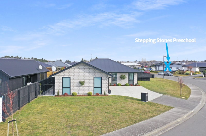 6 Redhaven Rise, Netherby, Ashburton - Carousel 1