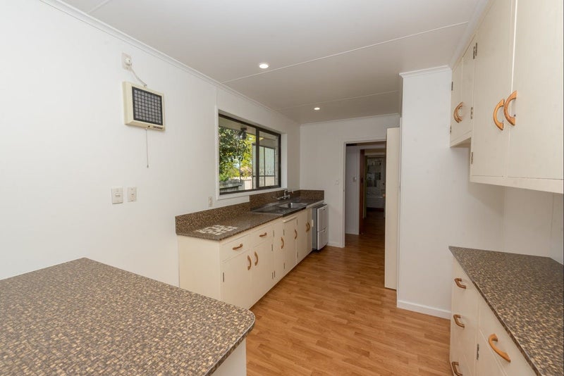 8 Thomson Street, Tinwald, Ashburton - Carousel 17