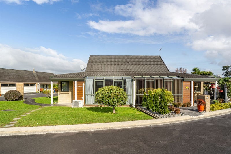10/18 Williams Road, Hobsonville, Auckland - Carousel 17