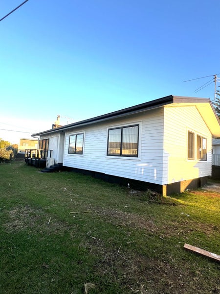 101 Metcalfe Road, Ranui, Auckland - Carousel 2