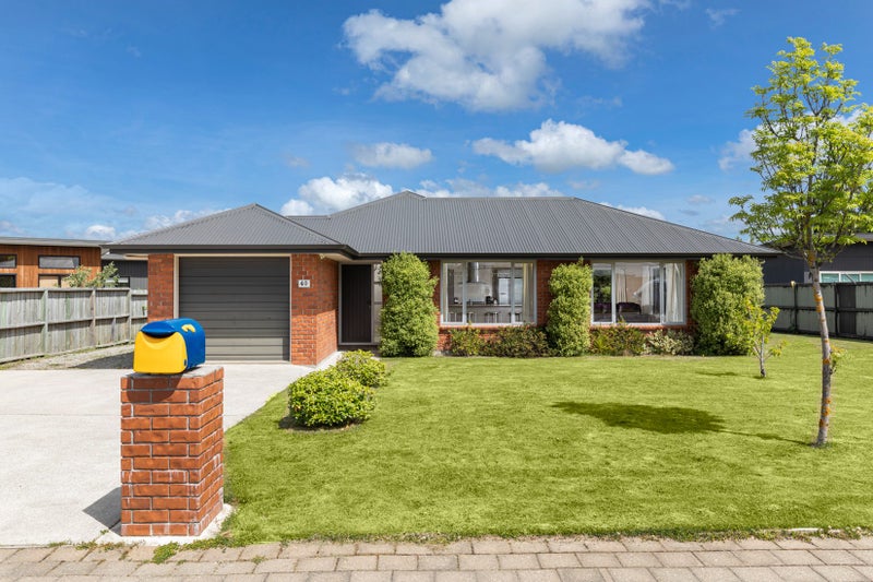 40 Little Maude Drive, Lake Hawea, Wanaka - Carousel 1