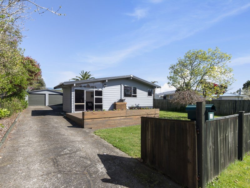 18 Mcintyre Avenue, Fenton Park, Rotorua - Carousel 2