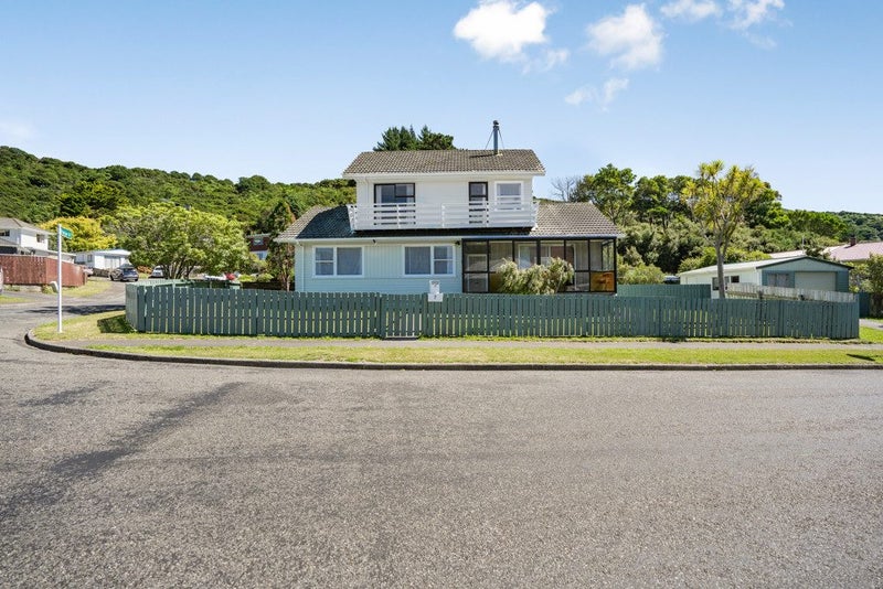 7 Hamstead Street, Wainuiomata, Lower Hutt - Carousel 29