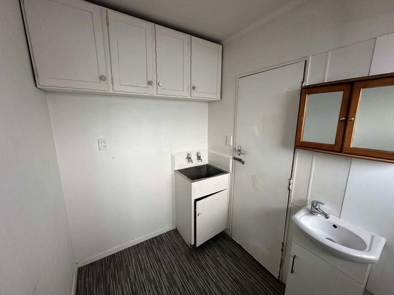 6/43A Merton Street, Trentham, Upper Hutt - Carousel 10