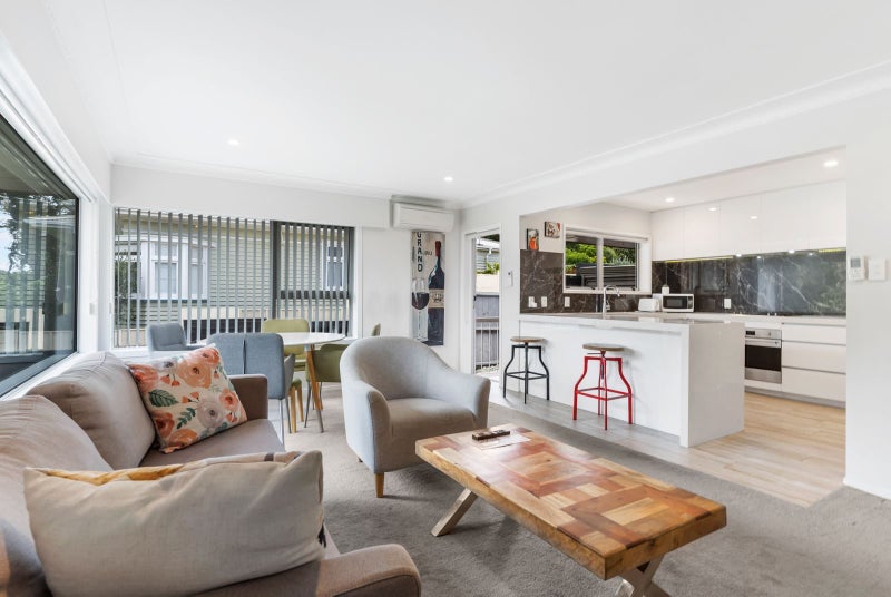 1/41 Haydn Avenue, Royal Oak, Auckland - Carousel 1