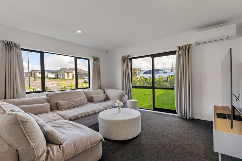 3 Rosslands Avenue, Karaka, Papakura - Carousel 2