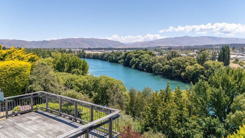 45 Earnscleugh Road, Bridge Hill, Alexandra - Carousel 2