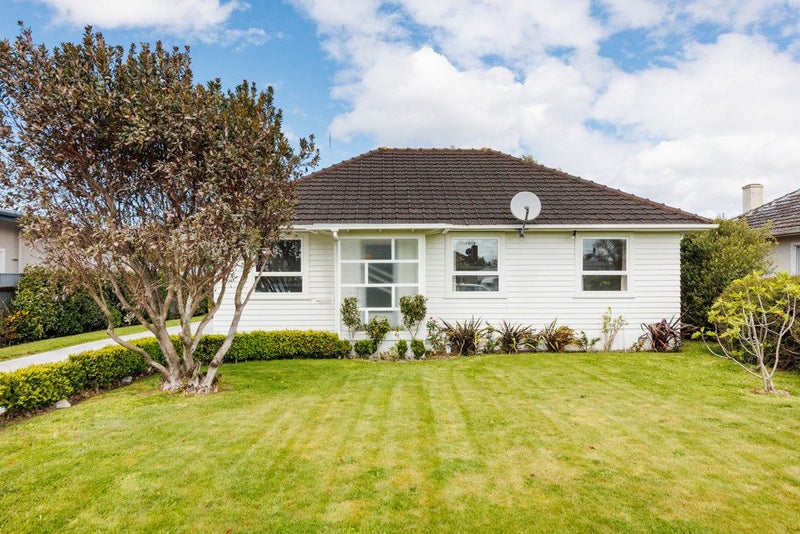 67 Guy Avenue, Takaro, Palmerston North - Carousel 1