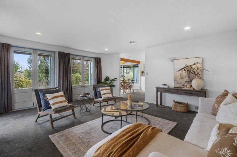 2 Chestnut Way, Bellevue, Tauranga - Carousel 2