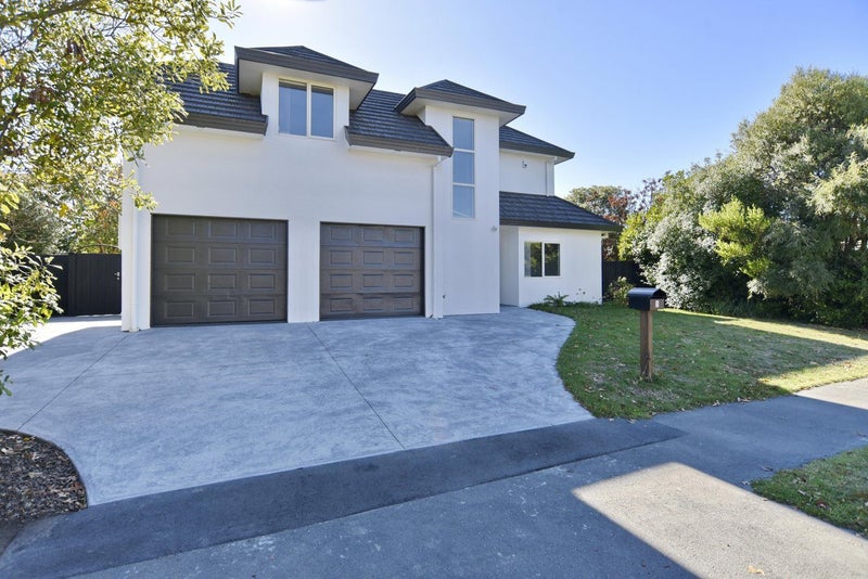 3 Glastonbury Drive, Burwood, Christchurch - Carousel 1