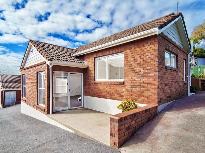 2/5 Mauretania Place, Lynfield, Auckland - Carousel 2