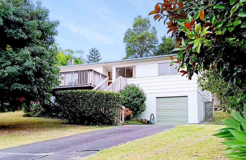 3 Capricorn Place, Browns Bay, Auckland - Carousel 1