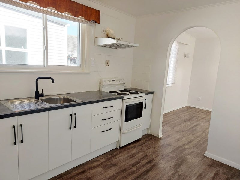 5 Fleet Street, Naenae, Lower Hutt - Carousel 2