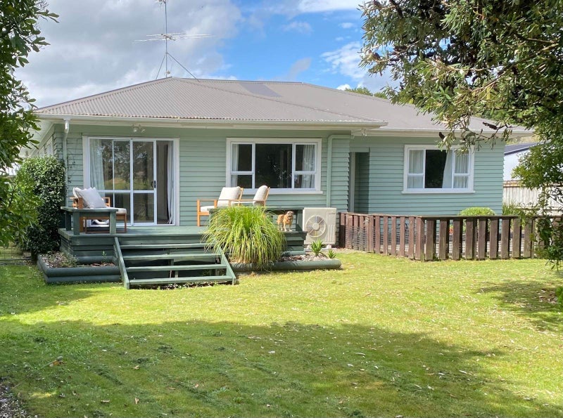 27 George Crescent, Buckland, Pukekohe - Carousel 1