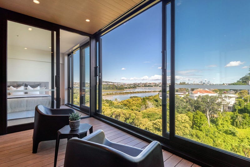 402/27 Grace Street, Orakei, Auckland - Carousel 2