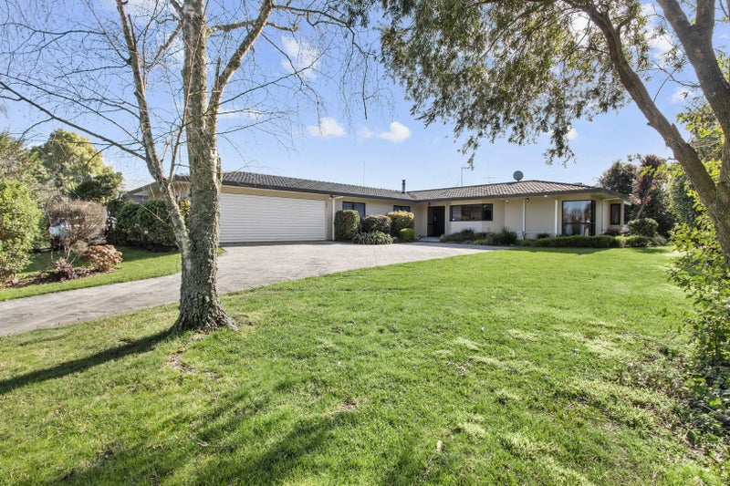 90 Endeavour Avenue, Flagstaff, Hamilton - Carousel 1