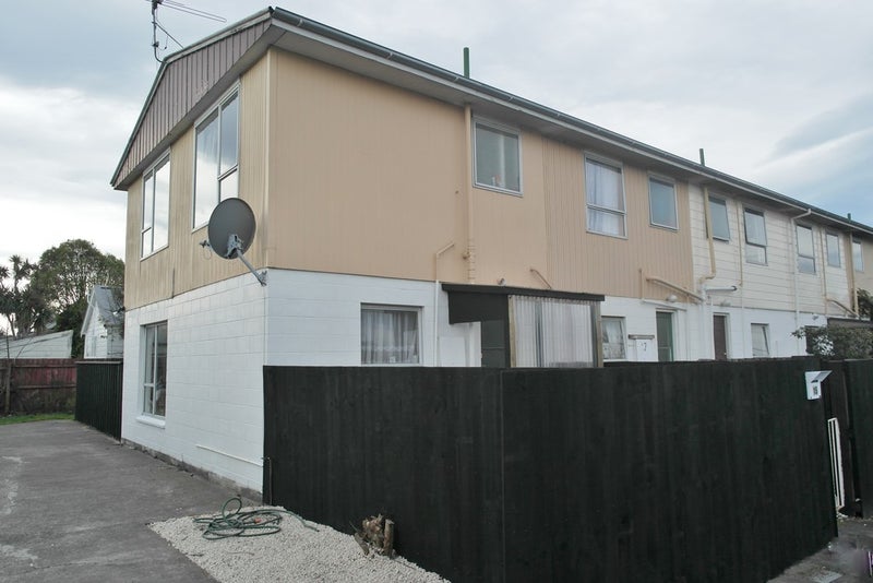 15 Gresford Street, Edgeware, Christchurch - Carousel 1
