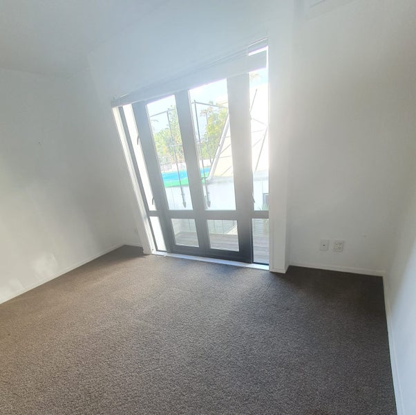 30 Sudbury Terrace, Parnell, Auckland - Carousel 2