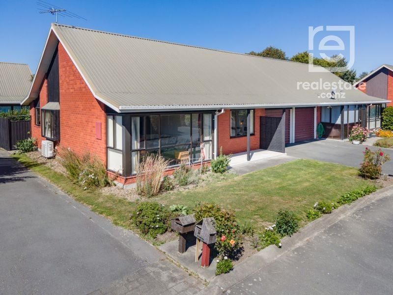 4/14 Wharenui Road, Upper Riccarton, Christchurch - Carousel 1