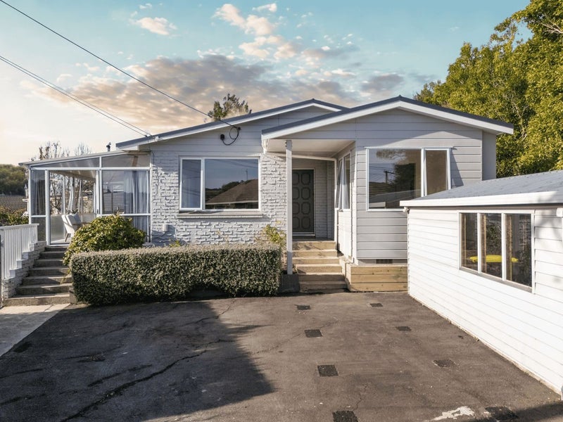 40 Belgrave Crescent, Kaikorai, Dunedin - Carousel 1