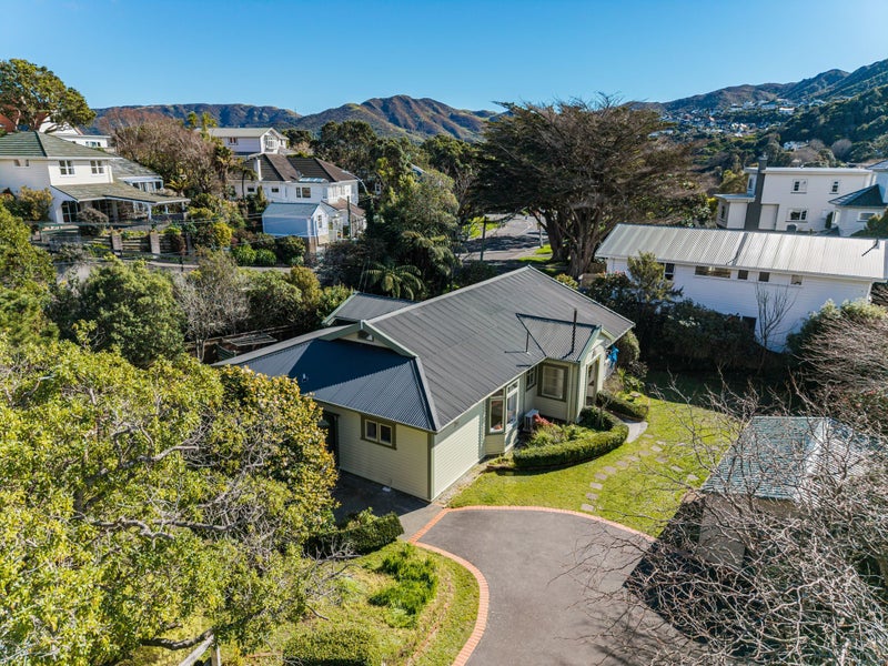 30 Clutha Avenue, Khandallah, Wellington - Carousel 1
