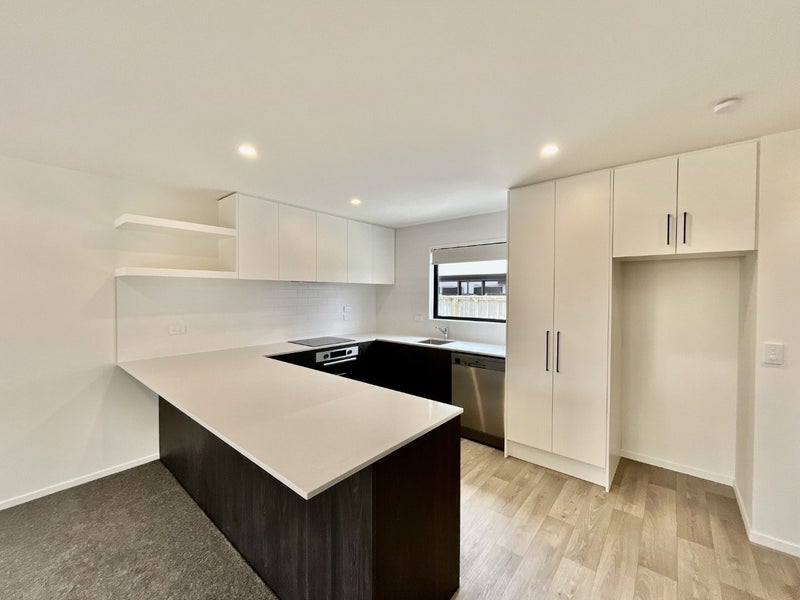 1/27 Evesham Crescent, Spreydon, Christchurch - Carousel 2