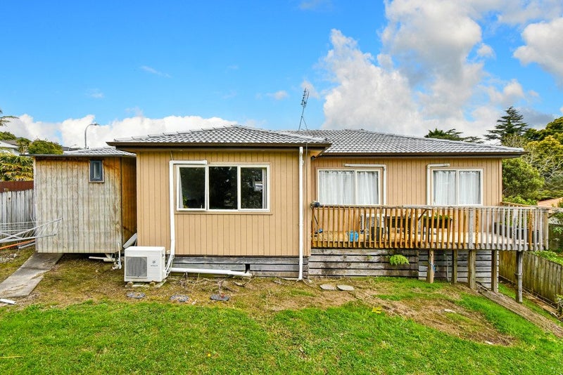 27 Dovey Place, Massey, Auckland - Carousel 11