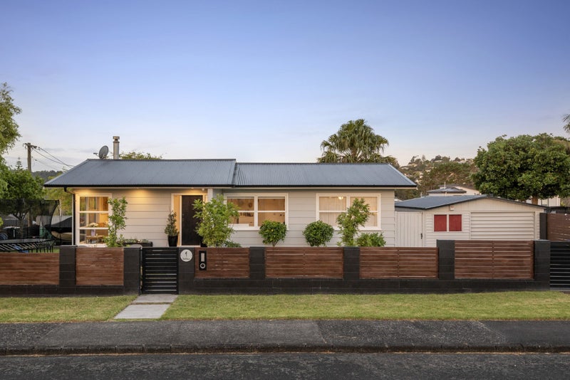 9 Ranch Avenue, Beach Haven, Auckland - Carousel 16