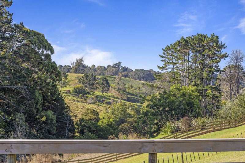 57 Coulter Road, Swanson, Auckland - Carousel 2