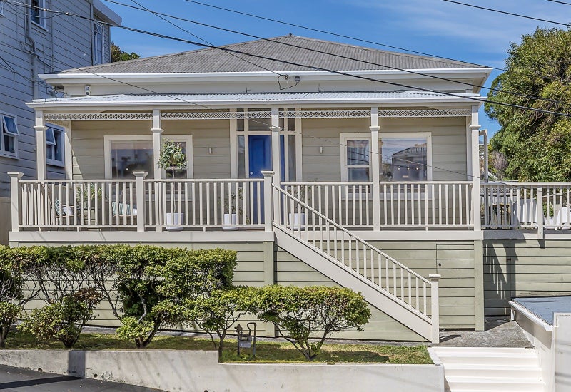 4 Dawson Street, Berhampore, Wellington - Carousel 1