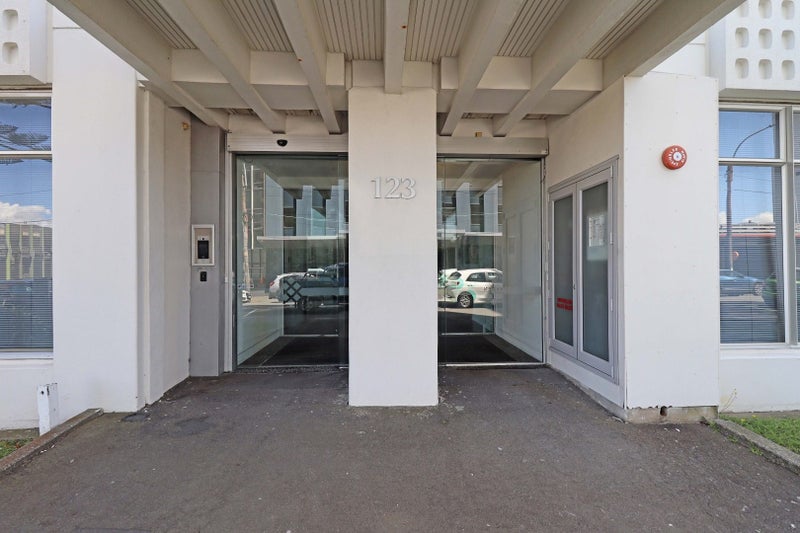 4E/123 Molesworth Street, Thorndon, Wellington - Carousel 10