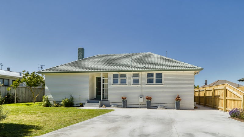 735 Ngaio Street, Mahora, Hastings - Carousel 1